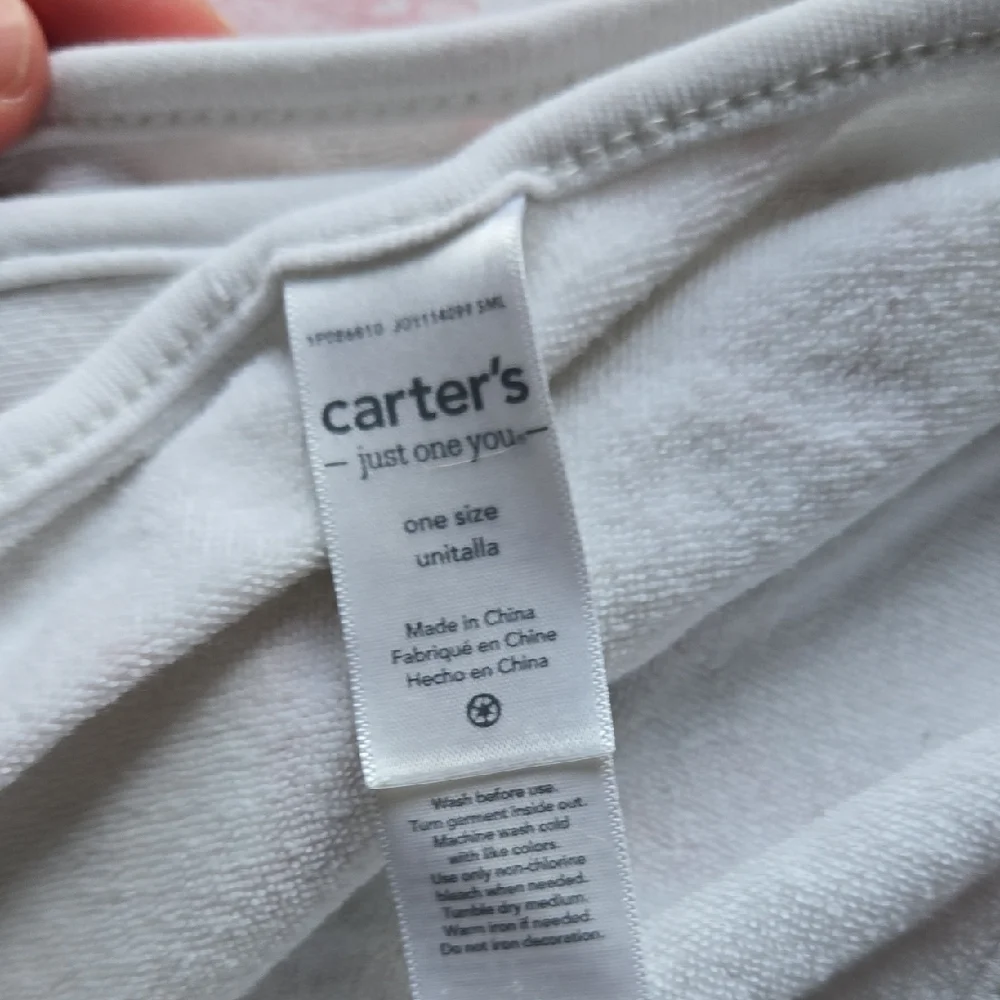 Set of 4 - Carter's Baby Girl Bath Towels and Robe Bundle.